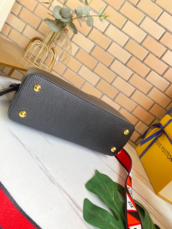 ルイヴィトンバッグ内部構造